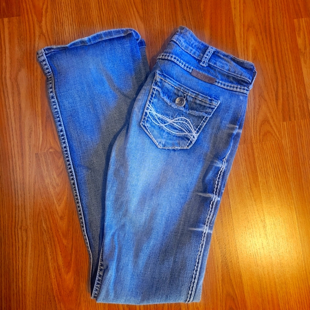 Cowgirl tuff jeans